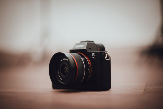 24mm-f28-af-compact-full-frame