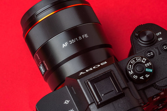 35mm F1.8 AF Compact Full Frame Wide Angle (Sony E) - Rokinon